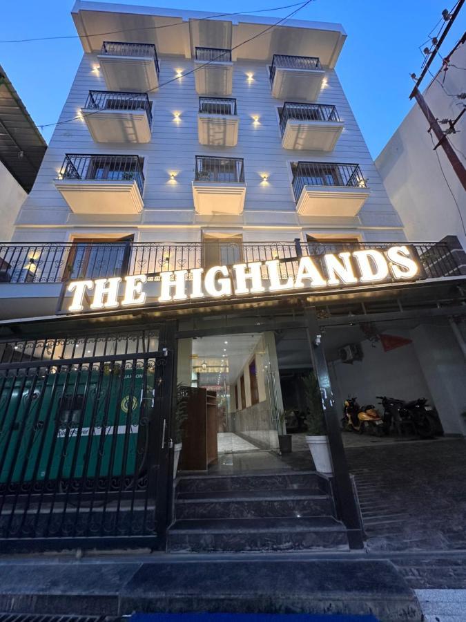 רישיקש Highlands Hotel מראה חיצוני תמונה